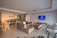 Lobby Evolved Luxury Accommodation