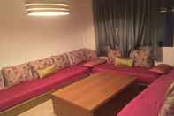 Lobby Luxurious 5 Bedrooms Villa Ref HI51053