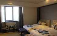 Bedroom 6 Chu Tian Yin Xing Hotel