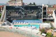 Swimming Pool Alba Hotel