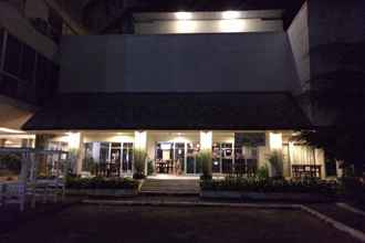 Bangunan 4 Paradorn Inn