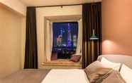 ห้องนอน 4 Wonderoom Design Apartment on the Bund