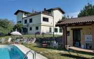 Kolam Renang 2 B&B Cascina Rosa Camilla