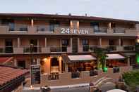 Exterior 24 Seven Boutique Hotel