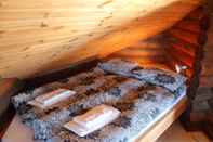 Bedroom Akureyri Log Cabin
