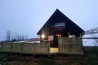 ภายนอกอาคาร Akureyri Log Cottage