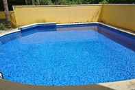 Swimming Pool Sunshine Villa
