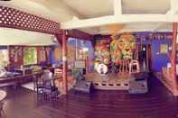 Bar, Kafe dan Lounge Reggae Garden Villas & Restaurant