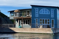 Luar Bangunan Floating House Bergen