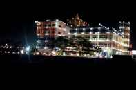 Luar Bangunan Hotel Mahamaya Palace