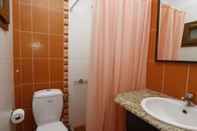 Toilet Kamar Aphrodite Lemnos