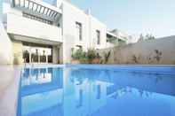 Swimming Pool Vivienda Hotel Villas Granada