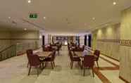 Restaurant 4 Bader Al Marsa Hotel