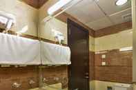 In-room Bathroom Bader Al Marsa Hotel