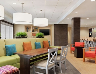 Lobi 2 Home2 Suites by Hilton Savannah Airport