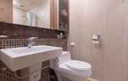 Toilet Kamar 2 Gangnam Galaxy Apartment 1