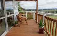 Common Space 5 Tasman Hill Lodge - Adult Only