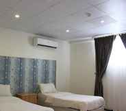 Phòng ngủ 7 Al Amoria Furnished Apartments 3