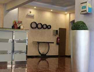 Sảnh chờ 2 Al Amoria Furnished Apartments 3