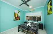 Bedroom 4 Azure on Geoffrey Bay