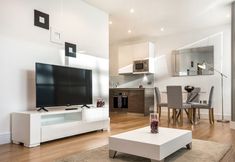 Bedroom 2 Spacious and Modern apartments Heathrow