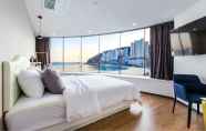 Kamar Tidur 2 Brown-Dot Songdo