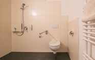 In-room Bathroom 6 Hotel Johnsburg