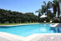 Swimming Pool Guest House Ara Town