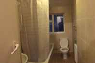 In-room Bathroom Dawpool House