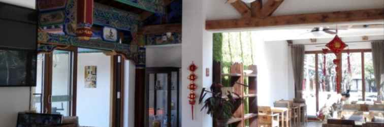 Lobi Chuxiong Courtyard China Theme Hostel