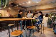 Bar, Kafe, dan Lounge Hostel Niniroom