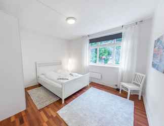 Bedroom 2 Aalesund Apartments - Near Harbour