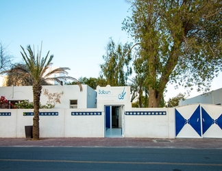 Exterior 2 Sokoun A True Emirati House by the Beach