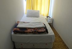 Bedroom 7 Aziz Pansiyon