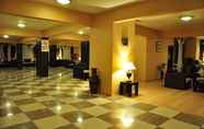 Lobby 2 Grand Cinar Hotel