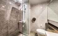 In-room Bathroom 7 Dongdaemun Lumia Hotel