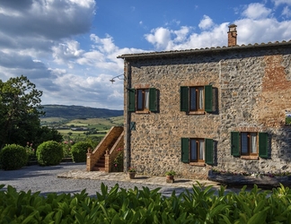 Exterior 2 Agriturismo Casale Le Crete