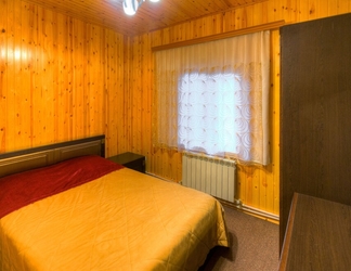 Kamar Tidur 2 Chateau Qusar