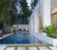 Swimming Pool 6 Bali Taman Sari Villa & Restaurant