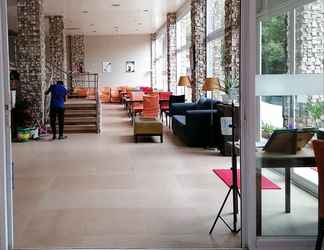 Lobby 2 Grand View Residences near Burnham Park