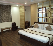 Bilik Tidur 5 Hotel Kochar Plaza