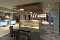 Lobby Holiday Inn Express & Suites Moncton, an IHG Hotel
