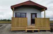 Exterior 3 Hekla Cabin 1 Volcano and Glacier View