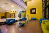 Lobby Hotel Waterlily Indore