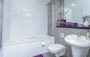 Toilet Kamar 2 Central Leeds Penthouse