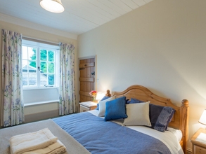 Bedroom 4 The Cottage Marshwood Farm