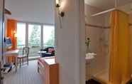 ห้องน้ำภายในห้อง 4 Bad Ramsach Quellhotel