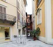 Exterior 6 Comfortable Apartment Cavour Square