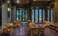 Bar, Cafe and Lounge 3 Sanya Baohong Shang Haihuating boutique hotel