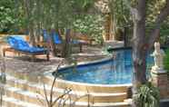 Swimming Pool 2 Alam Gili